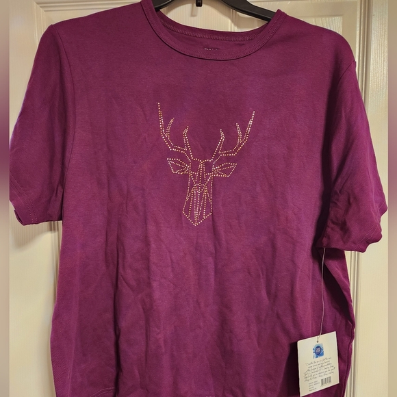 NWT 3 Shirt Bundle Beautifully detailed. - Picture 2 of 12
